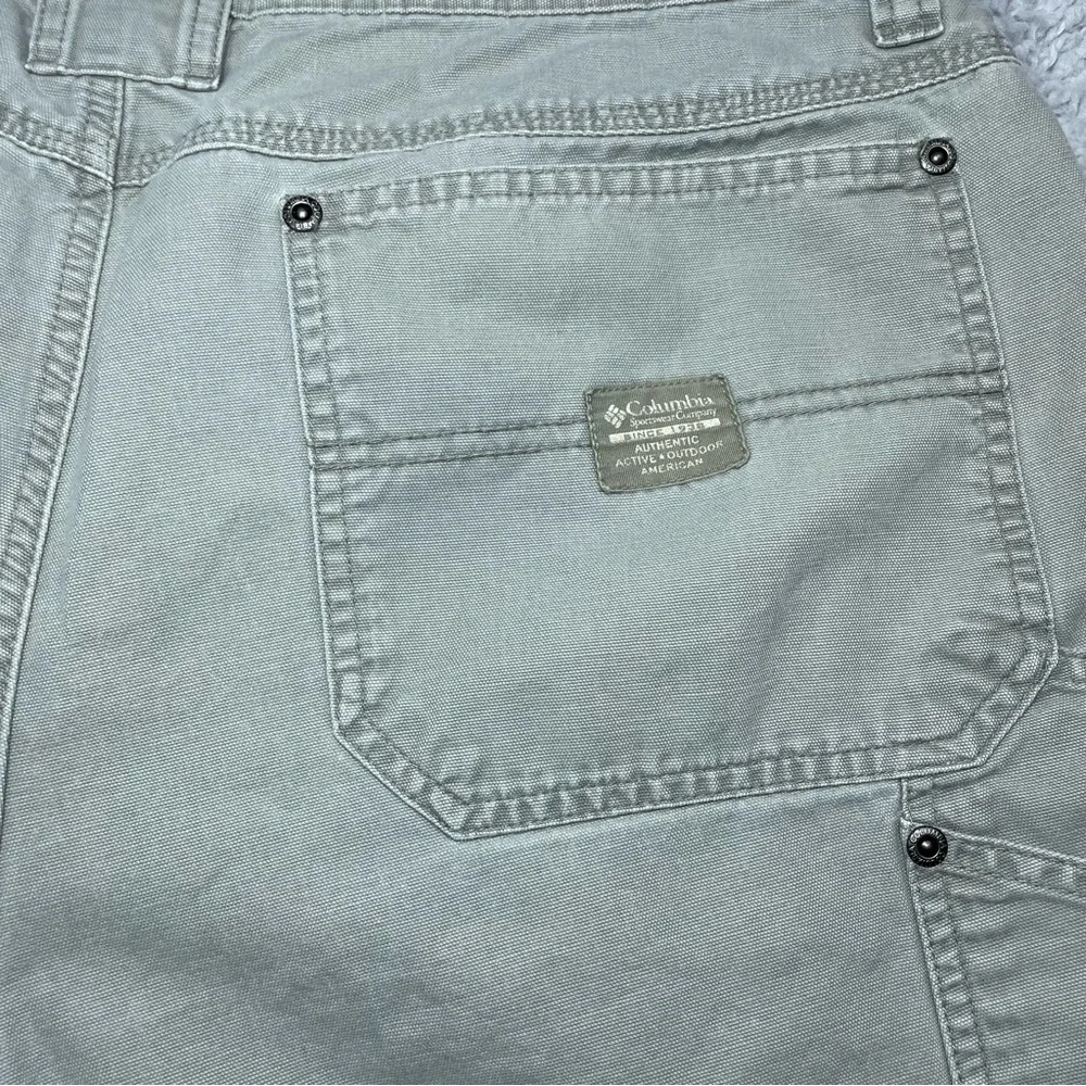 Columbia Shorts Mens 38 Outdoors Hiking Camping Fishing Adventure Cargo Climb